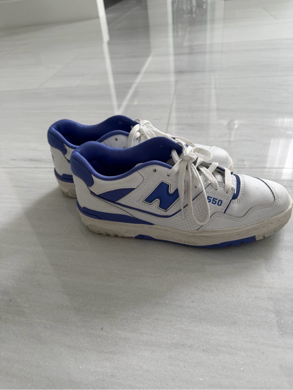 New Balance women’s sneaker